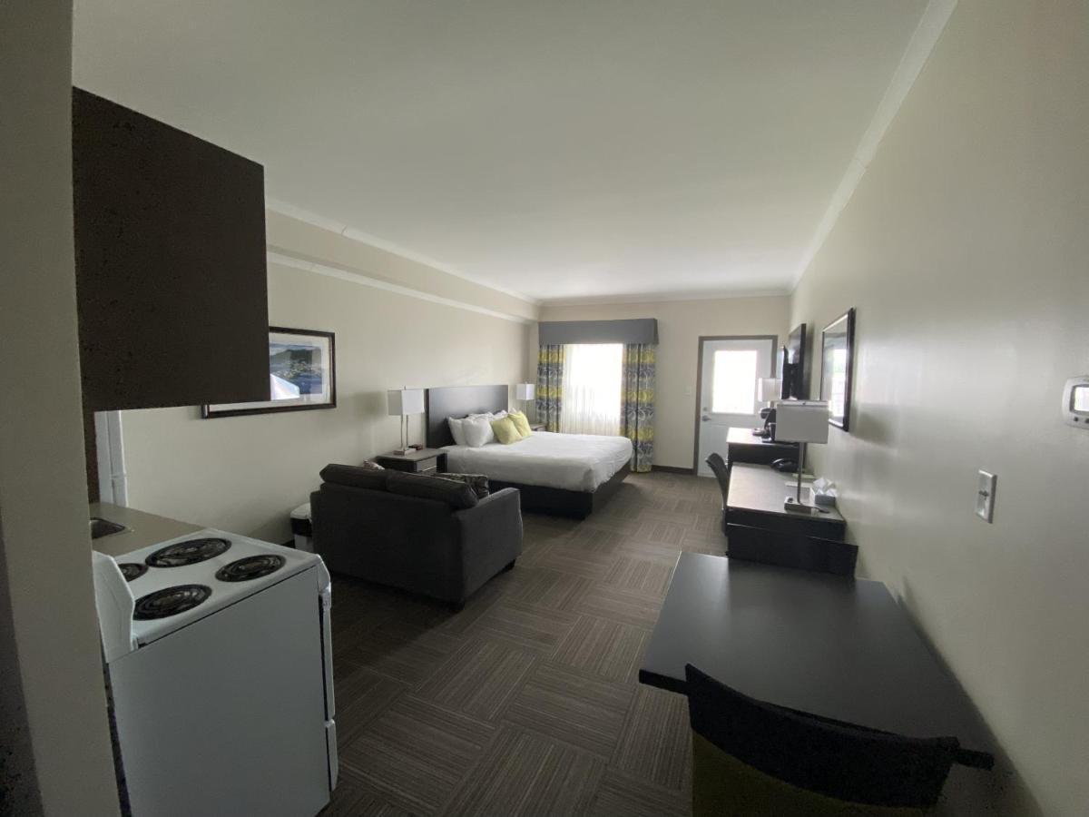 Crossroads Inn & Suites Paradise Exteriér fotografie