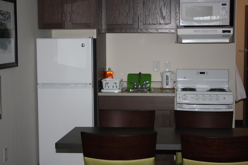 Crossroads Inn & Suites Paradise Exteriér fotografie